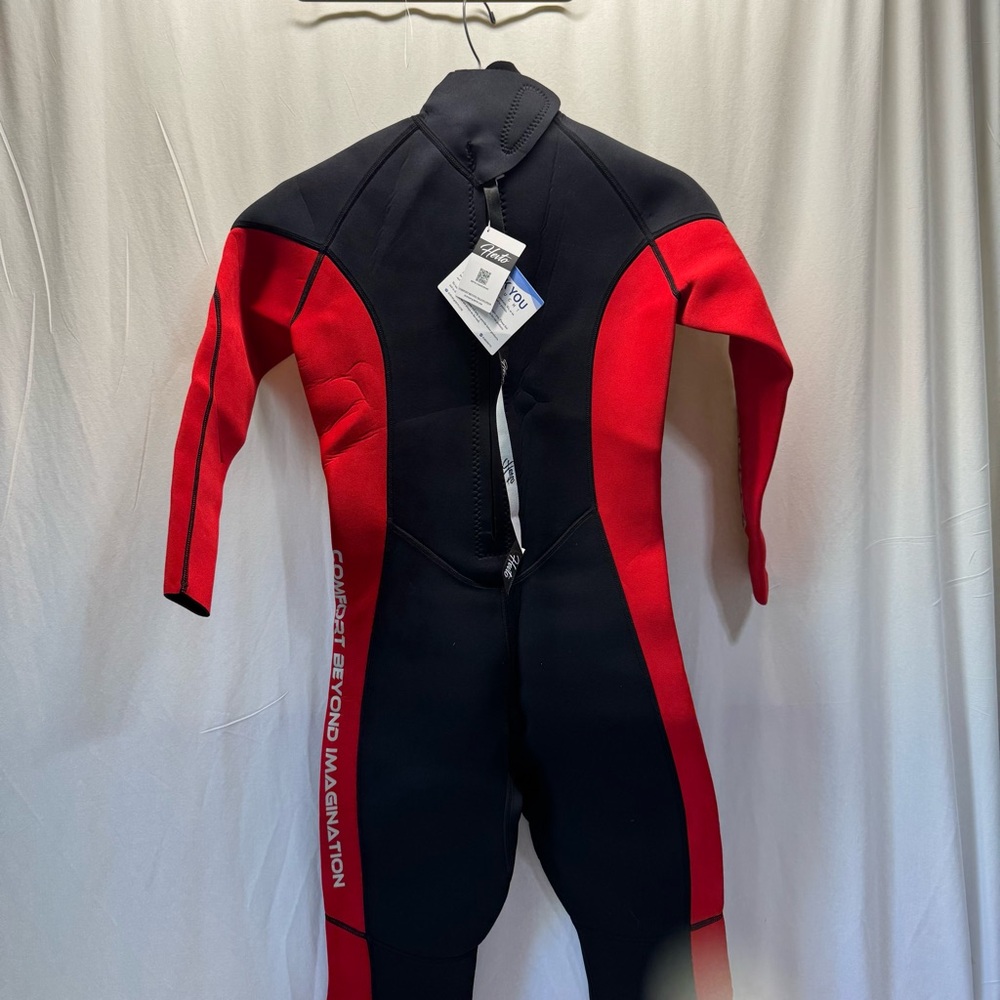 Hevto NWT wetsuit, sz adult S, unisex, red/black - Picture 4 of 6